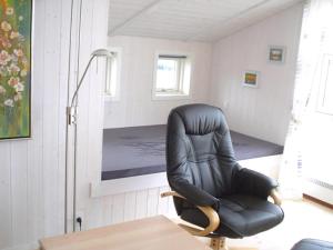 Holiday Home Only 400 Meters From The Water