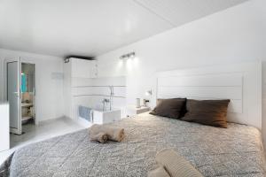 Garden Kid Friendly Apartment