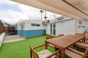 Garden Kid Friendly Apartment