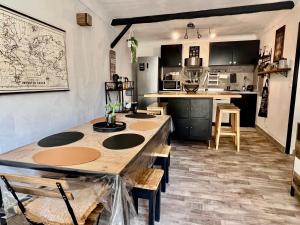 Le loft de la porte Sarrasine - Au cœur du charmant village de Fayence