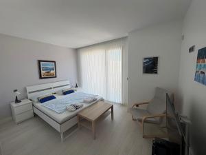 Aroeira Villa B&B