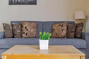 Kazinczy Inn Apartment & Balcony by FirstHost