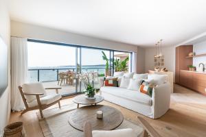 Charming Sea View Apartment - 2 BR