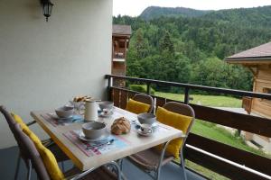 Apartment with balcony village centre