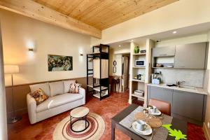 Poetic and Cozy Apartment