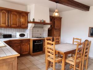 Maison avec jardin, animaux OK - 6 pers. - FR-1-532-25