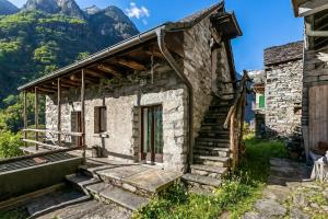 Rustico Over The Bridge Verzasca