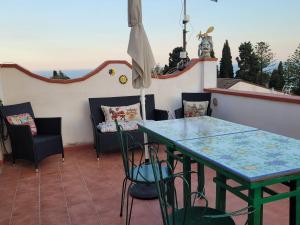Casa MAIO, attico molto panoramico, in centro storico