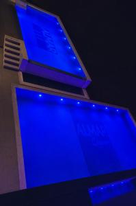 Isa Luxury Free Pool by Almar
