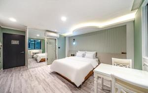 Hound Hotel Incheon Seogu