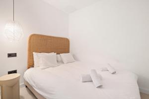 La Quinta Retreat Terrace, Pool & Mountain Views