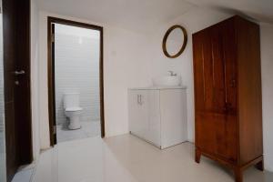 DWhite Beach Villa By Island Villa Management