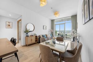 Glamorous Luxury 1BR Apartment, Beautiful view, in Marsa Dubai Marina
