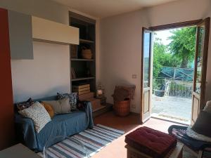 A casa di Amelia, family