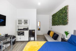 F1 Modern Studio Flat - Prime TV - Parking - WiFi