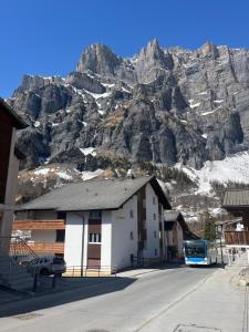 Eldorado 47 grosse Wohnung mit Wunderschönen Aussicht