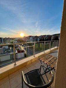 Sun Wave Top Apartment near the beach