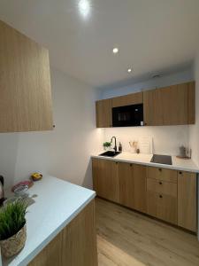 Family Apartments - Private Parking