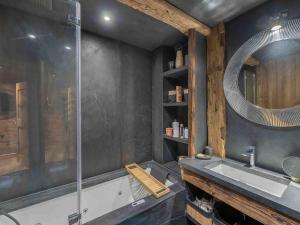 Appartement à Courchevel 1300 pour 8 pers, au pied des pistes avec sauna - FR-1-568-54