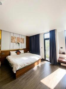 Rongs Homestay Huế