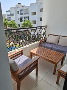 Appt avec piscine à 400m de la mer