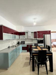 Highlight Apartment Saranda Elevated City View Stay