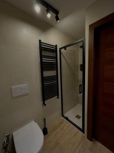 House 20S, 43N