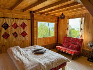 The Happy Bungalow In The Happy Forest!