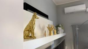 The Villa of Your Dreams - Private Heated Pool - 4 Bedrooms - 5 Bathrooms