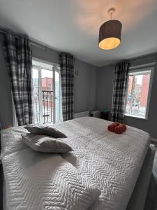 Liffey Boardwalk 3BR Near Hapenny Br & Temple Bar