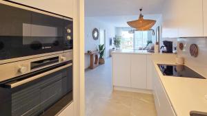 Bella Beach apartment by costablancarent