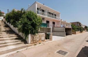Walk to the Beach from a Cool and Modern Apartment