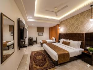 The Radiant Near Delhi International Airport
