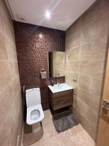 1BR Studio 10th floor, near CasaVoyageurs station, High WIFI, Self check in