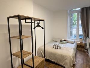 Downtown Annonay 2-Bedroom Apartment