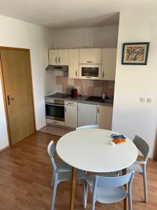 Apartment Place 2 Stay