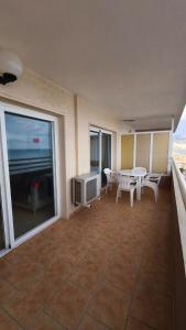 Apartamento Stella Maris en 1º Línea de playa con vistas Mar y AC en Fuengirola Boliches