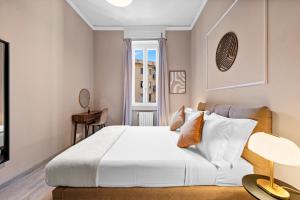 -Gorgeous 3Bedroom- Penthouse Near Duomo KeyHost