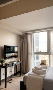 Luxury 1BR Apartment in Manila, BGC - Uptown Parksuites 1