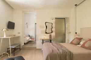Spartacus Garden Boutique Suites
