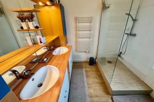 Family home of 150m2 with swimming pool in Hyères