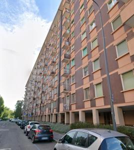 Casa Leonardo with AC & Ippodromo Snai La Maura & Lampugnano