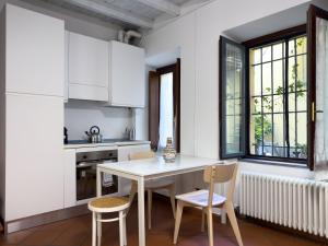 Orea Spiti - Cozy 2 bedrooms Apartment Brera