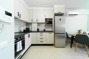 Jasons CityView Apartment