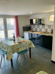 Berck T2 Rez de chaussée rénové avec terrasse et stationnement SOLEIL LEVANT