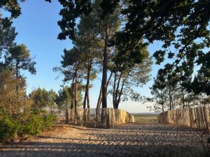 Villa Isalou à 800 mètres du bassin avec piscine privée et clim