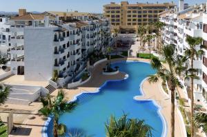 Signature Panoramic Suite by Marina Golf Suites