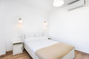 Home2Book Spacious Apartment with Private Parking