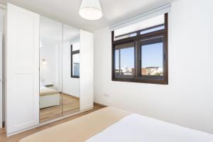 Home2Book Spacious Apartment with Private Parking