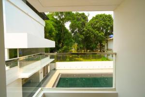 Tiger Hill Hotel & Suites